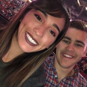 Meet your Posher, Bennett